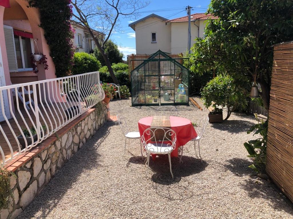 Rez De Jardin Villa Cagnes Sur Mer. Cagnes-sur-Mer Exterior foto